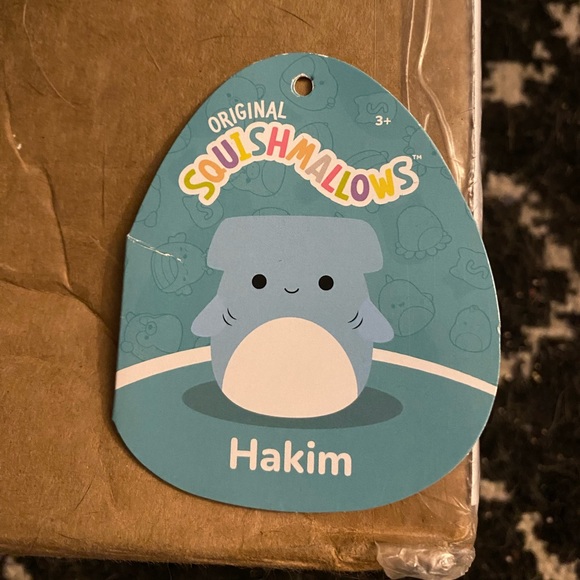 NWT 14” Hakim the hammerhead shark Squishmallow - Picture 4 of 5